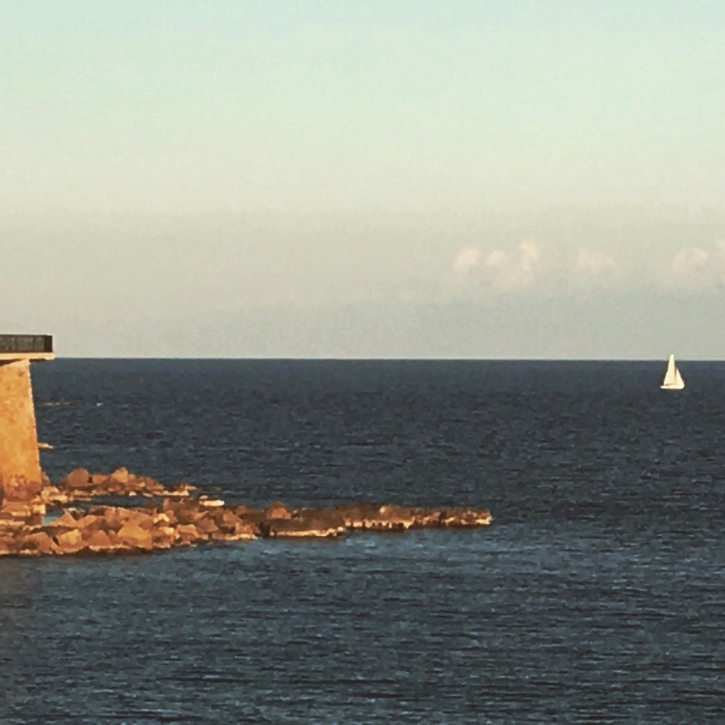 Lone Sailor - Ortigia